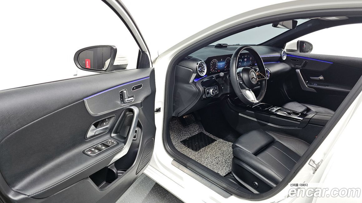 Mercedes-Benz A-Class 2024