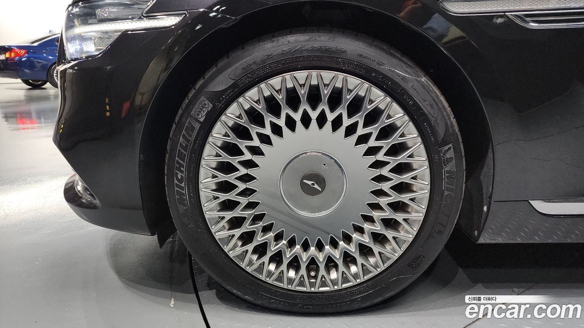 Genesis G90 2019