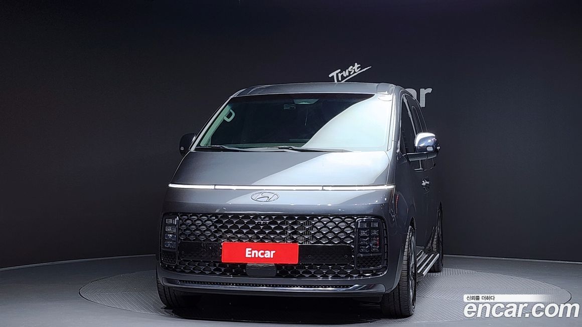 Hyundai Staria 2023