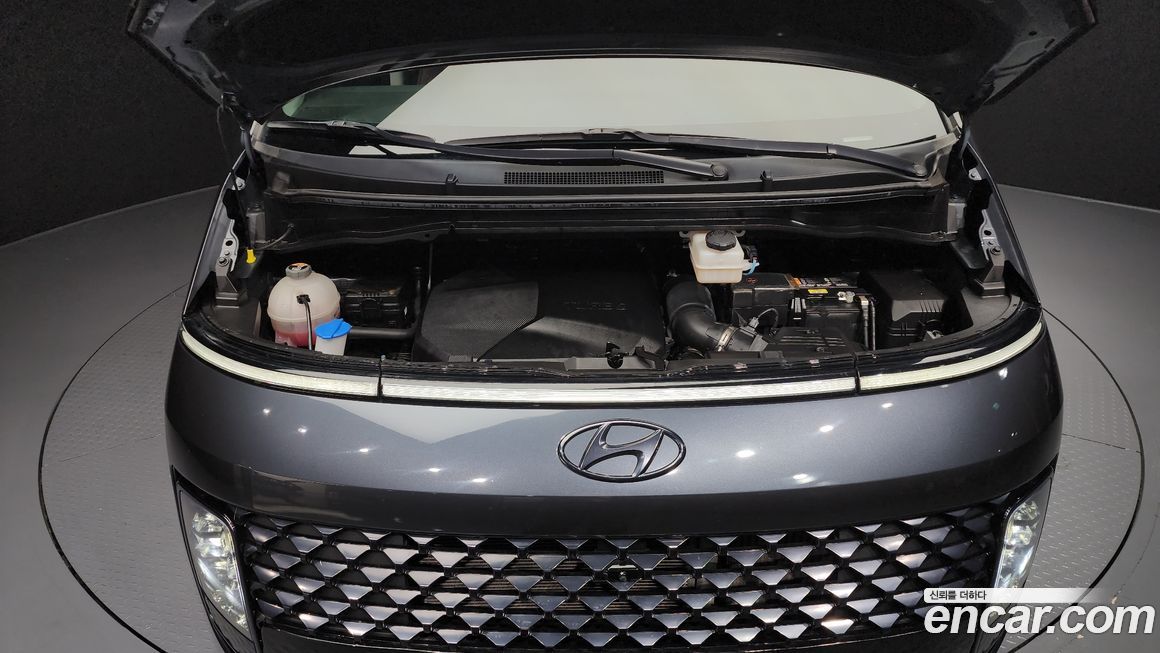 Hyundai Staria 2023