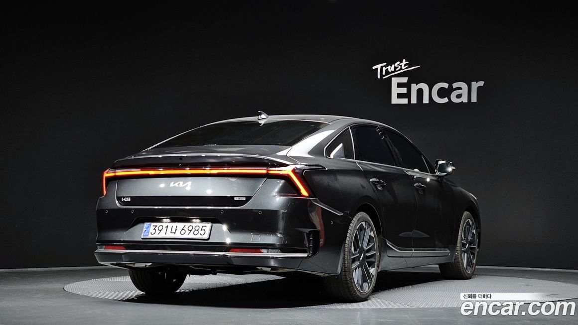 Kia K8 2025