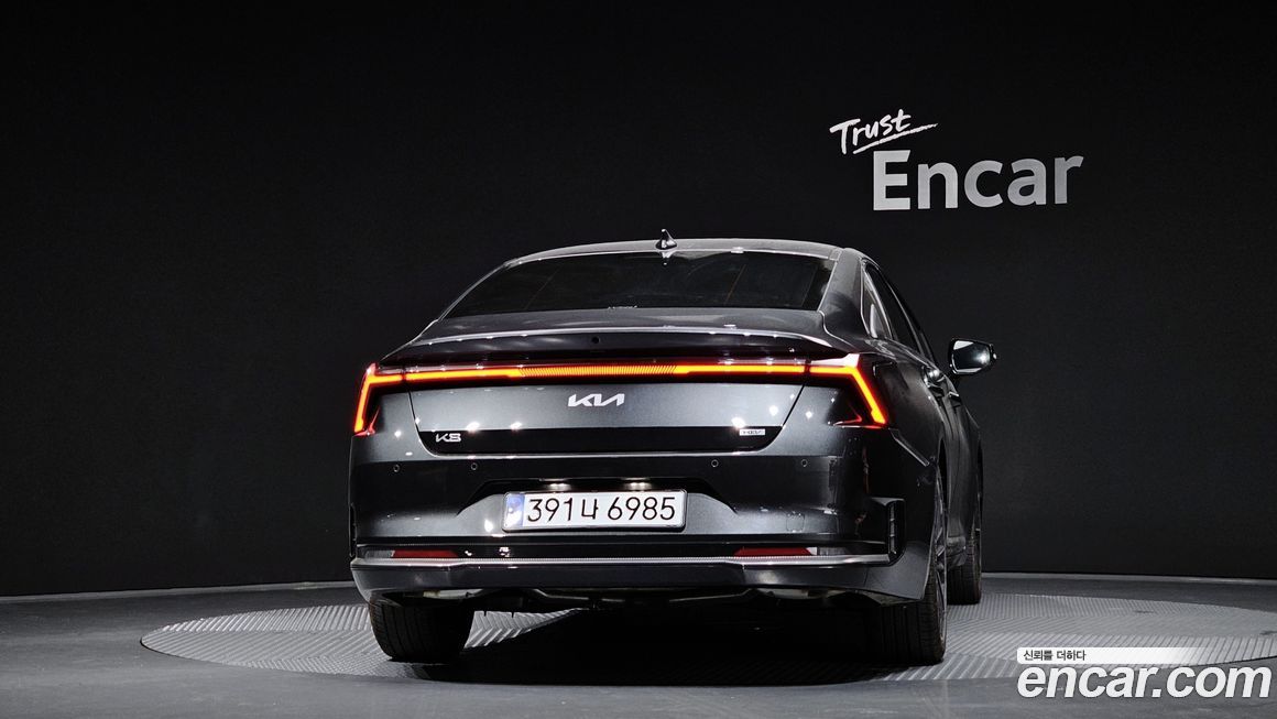 Kia K8 2025