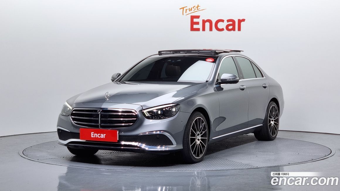 Mercedes-Benz E-Class 2021