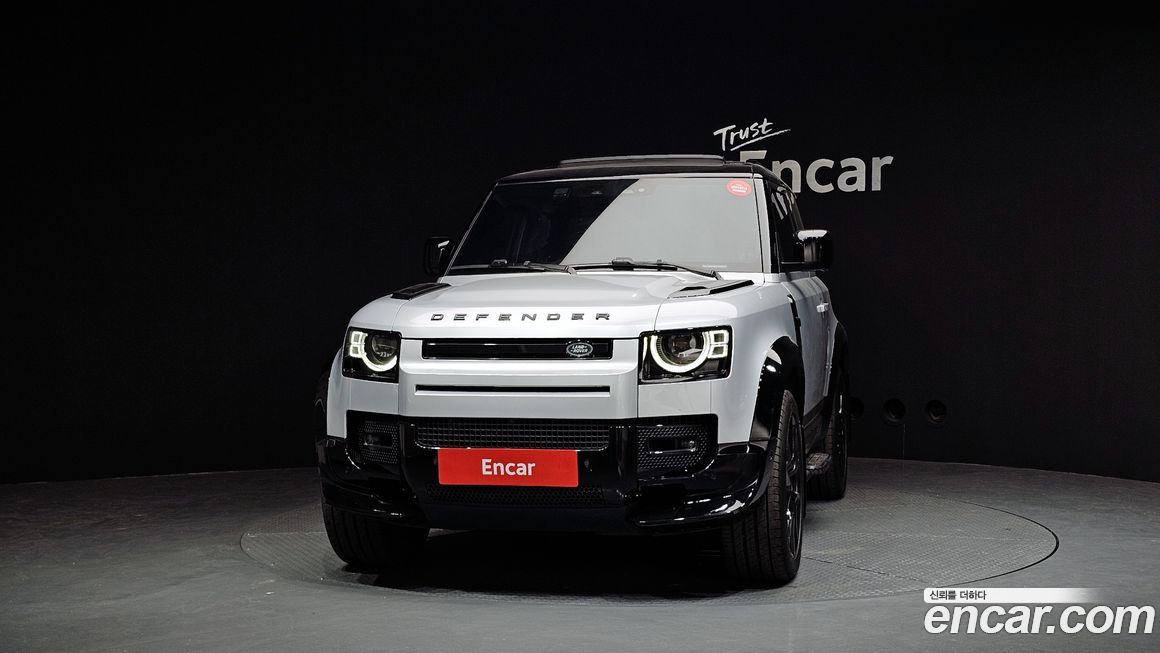Land Rover Defender 2022