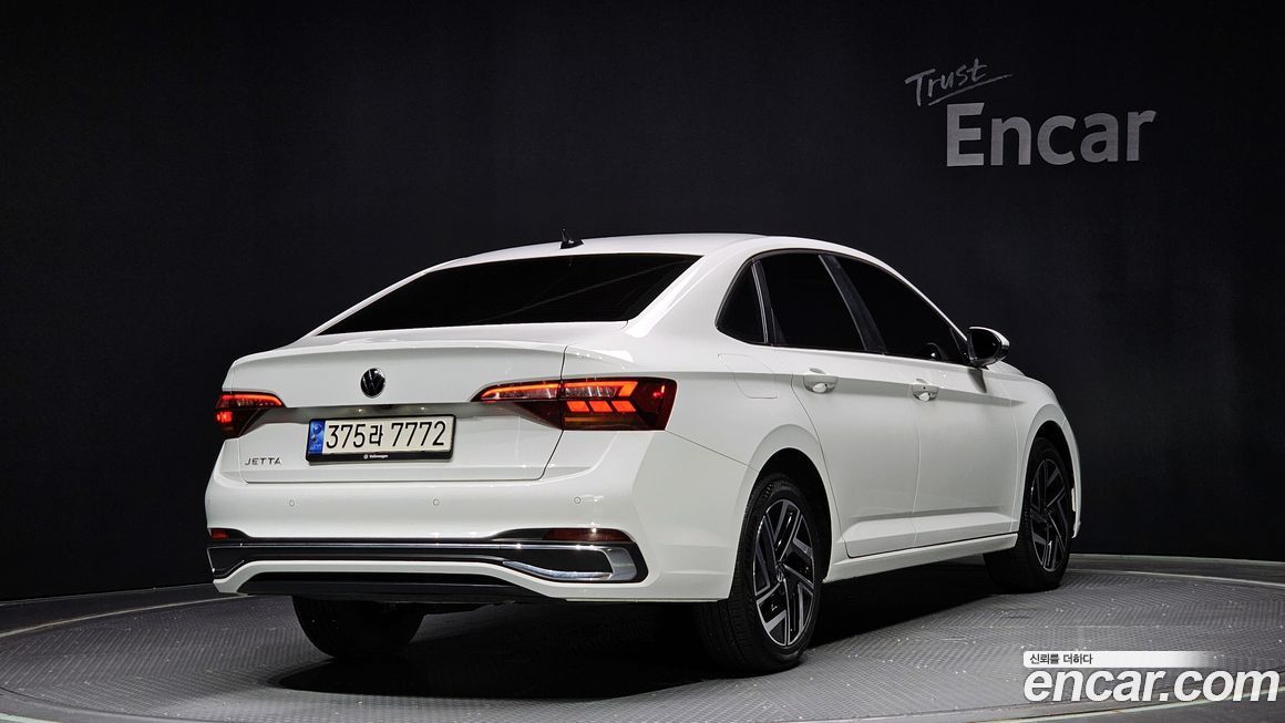 Volkswagen Jetta 2023