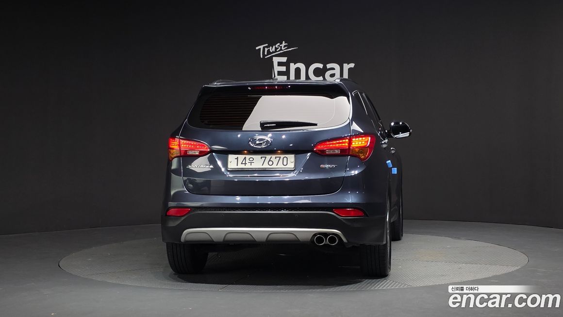 Hyundai Santafe 2015