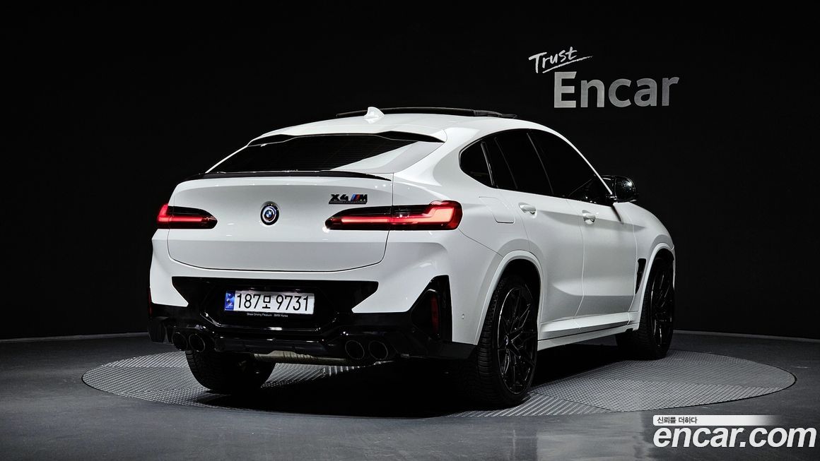 BMW X4M 2023