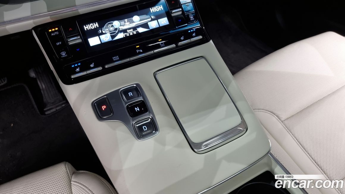 Hyundai Grandeur 2022