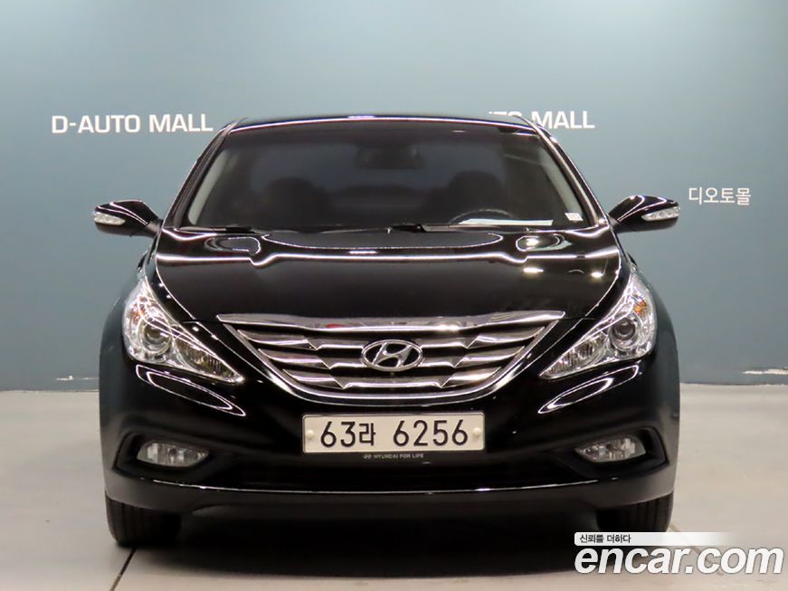 Hyundai Sonata 2011