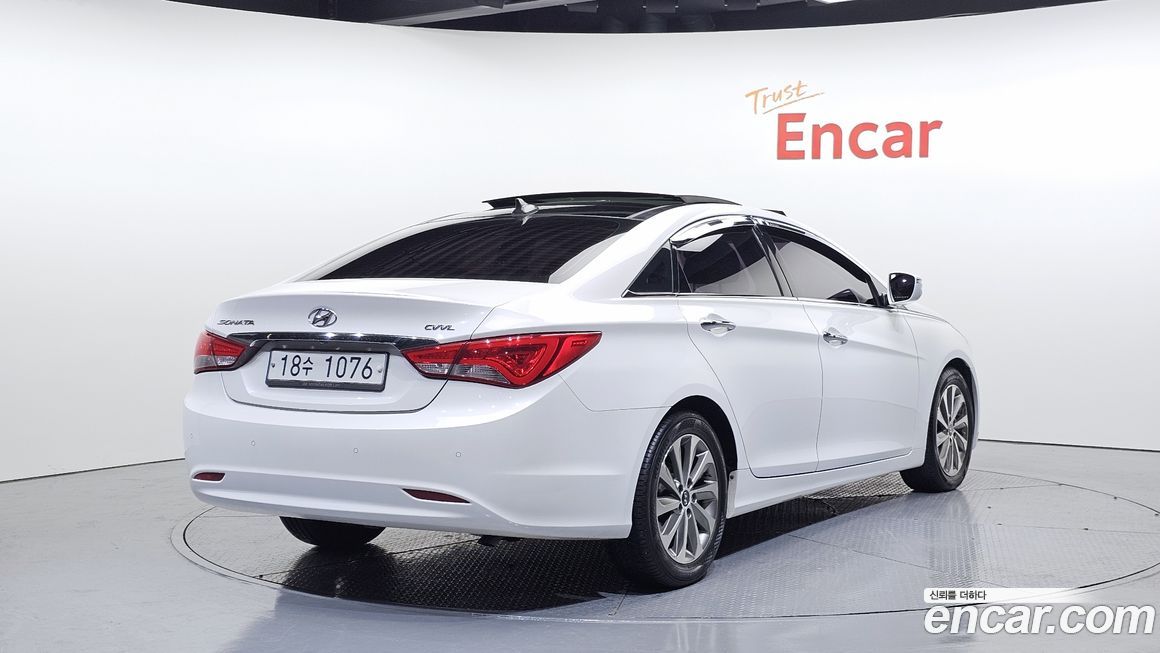 Hyundai Sonata 2013