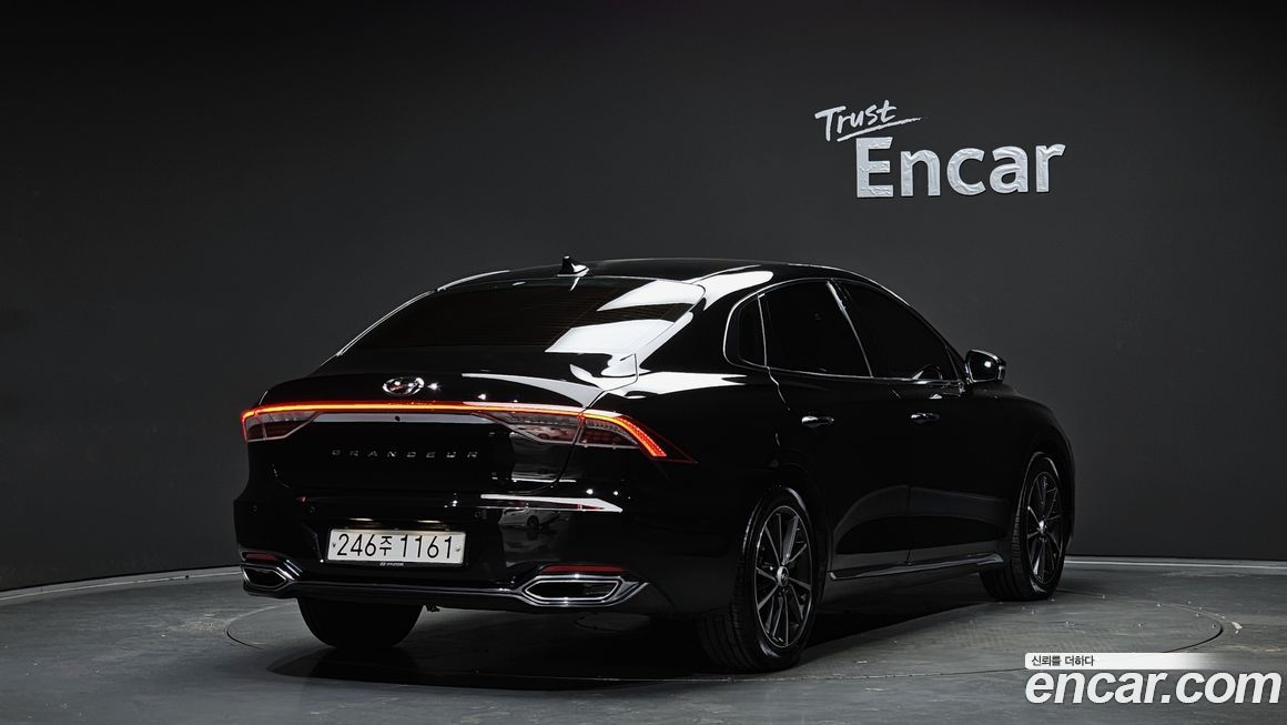 Hyundai Grandeur 2021