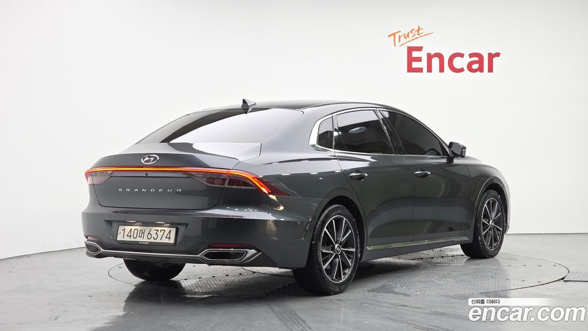Hyundai Grandeur 2022