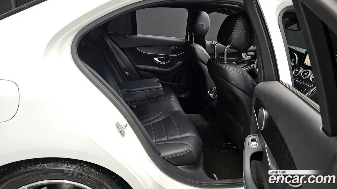 Mercedes-Benz C-Class 2017