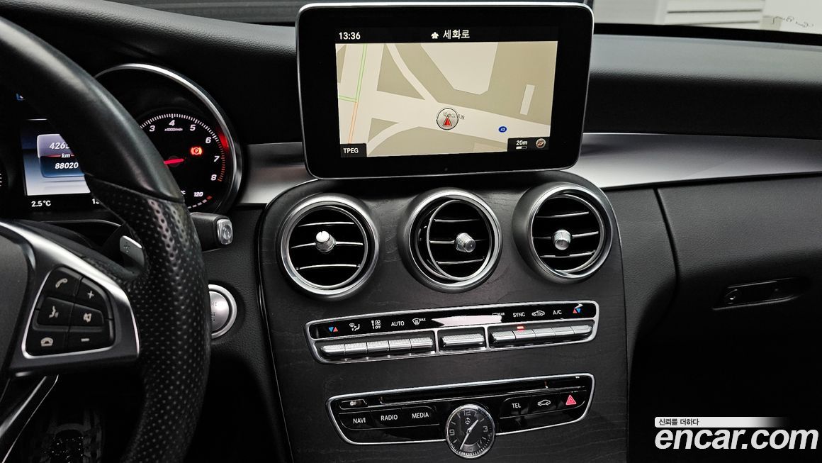 Mercedes-Benz C-Class 2017