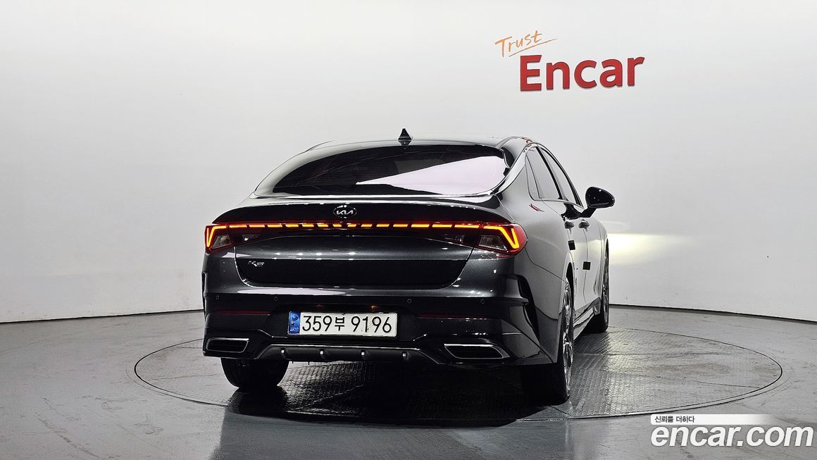 Kia K5 2021