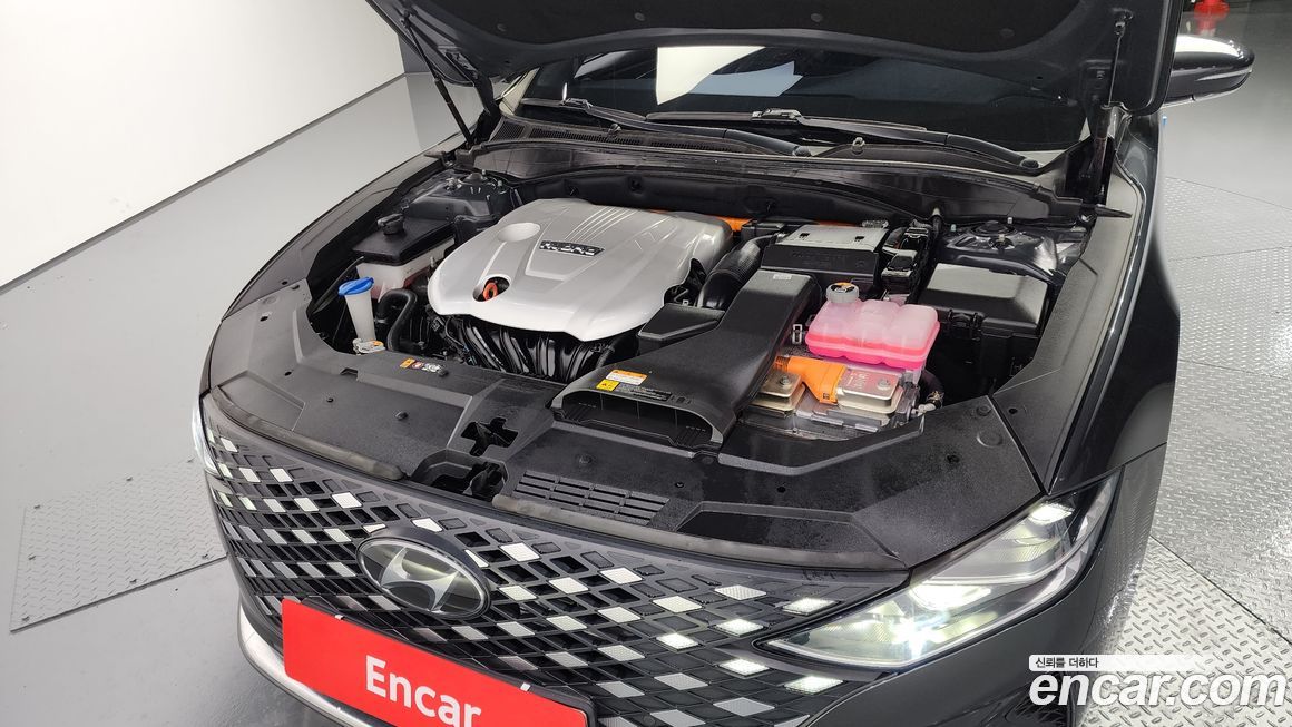 Hyundai Grandeur 2021