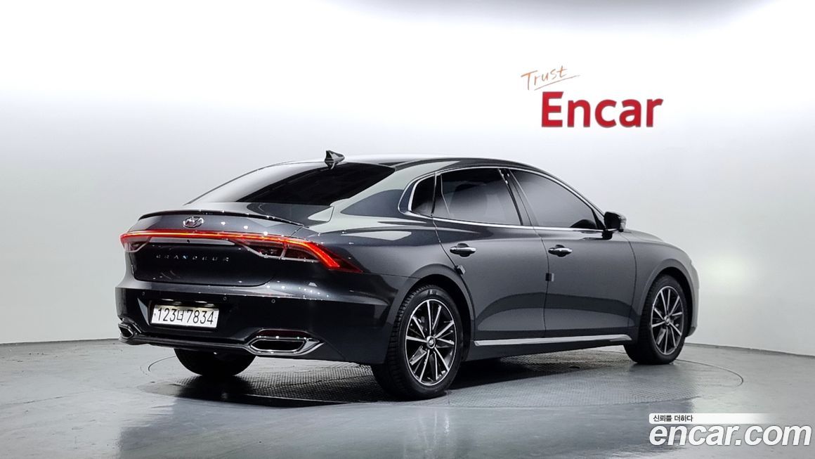 Hyundai Grandeur 2022