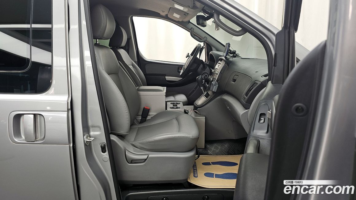 Hyundai Starex 2015