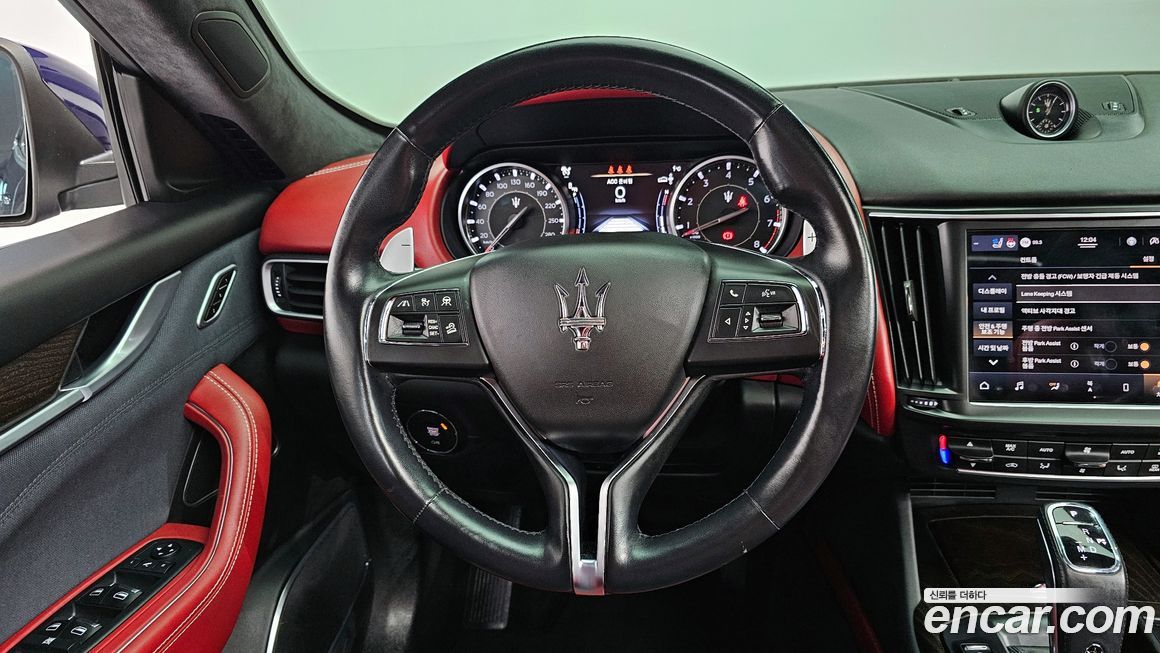 Maserati Levante 2021