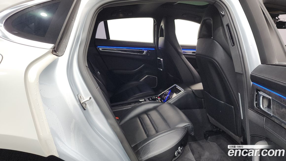 Porsche Panamera 2017