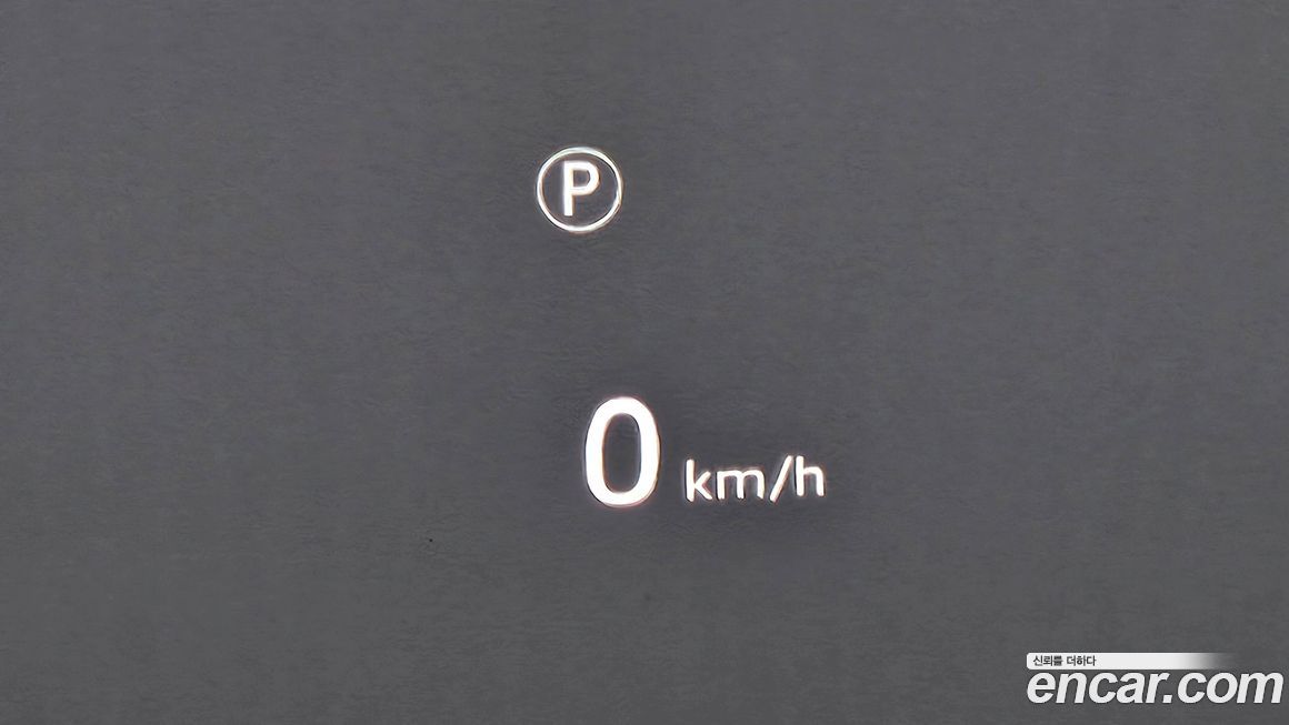 Land Rover Defender 2023