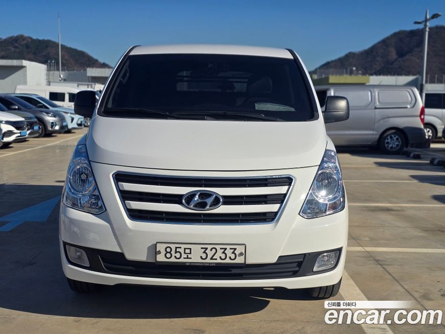 Hyundai Starex 2018