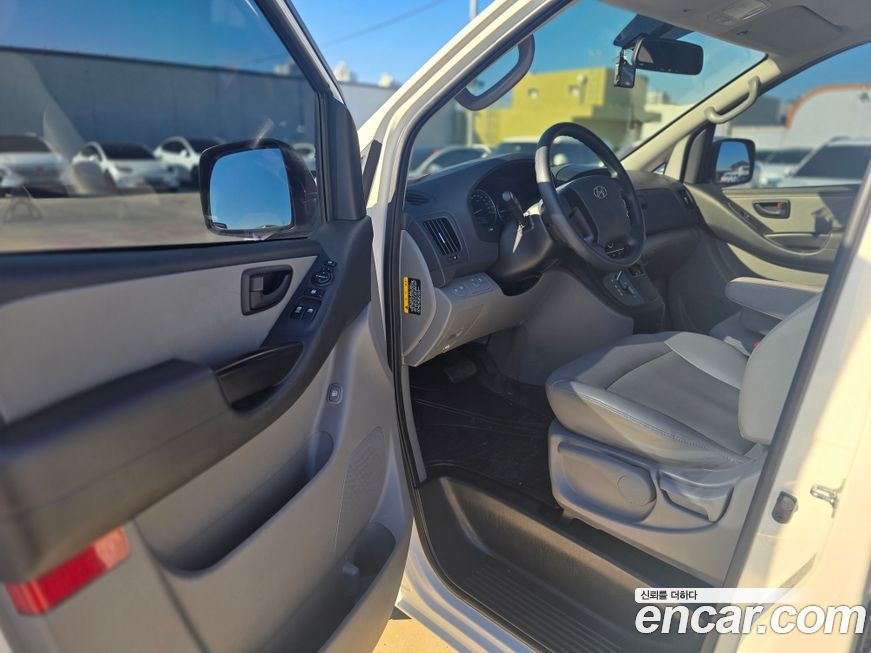 Hyundai Starex 2018