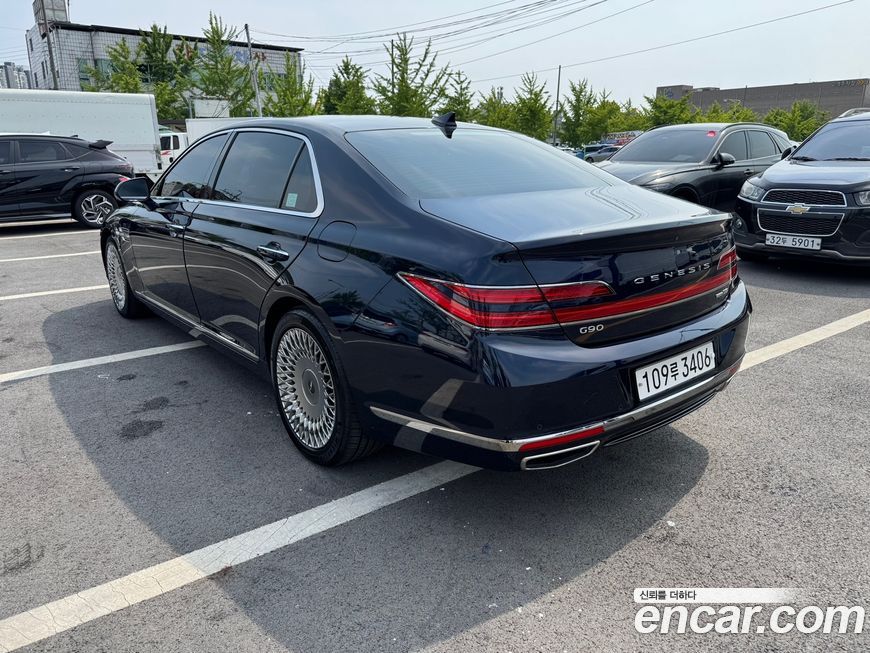 Genesis G90 2020