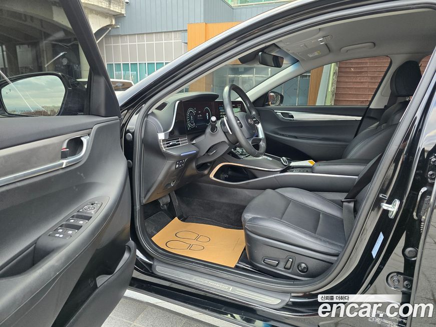 Hyundai Grandeur 2021