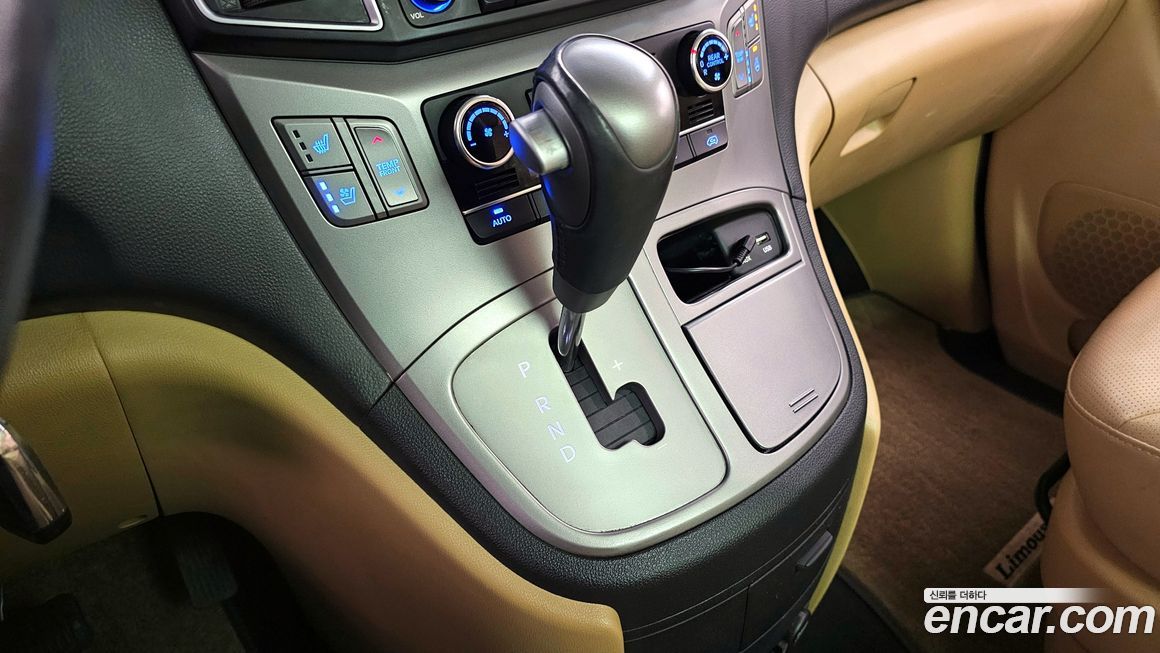 Hyundai Starex 2017