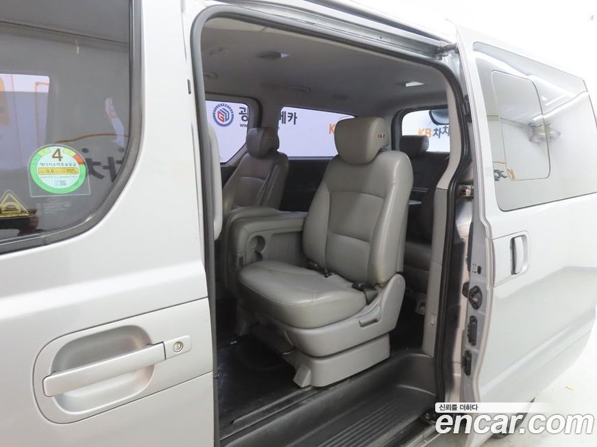 Hyundai Starex 2017