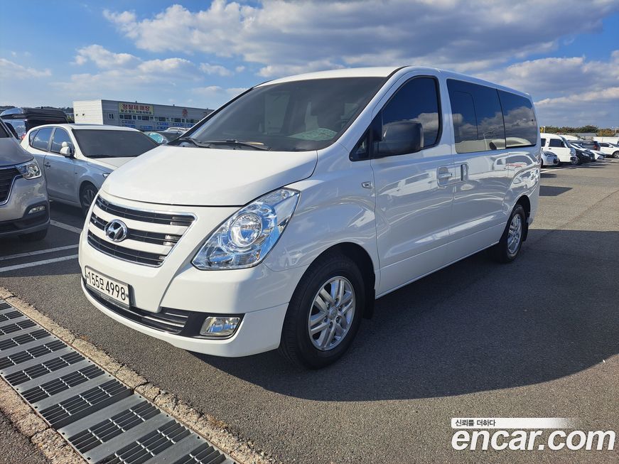 Hyundai Starex 2017