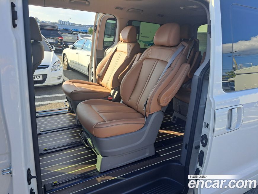 Hyundai Starex 2017