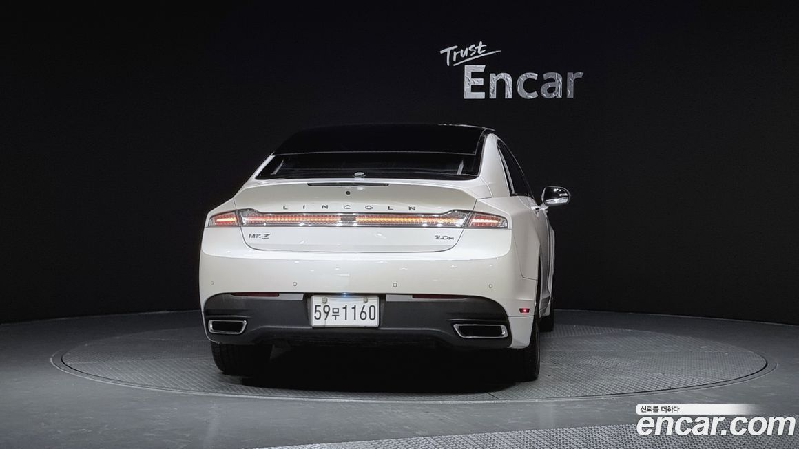Lincoln MKZ 2016
