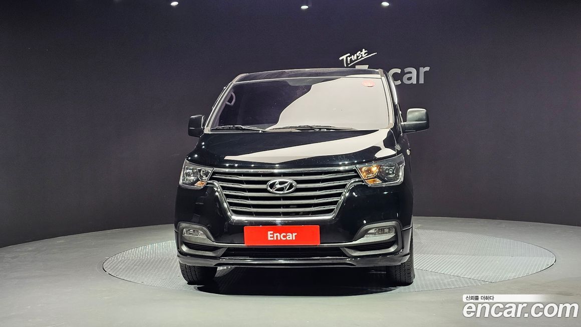 Hyundai Starex 2021