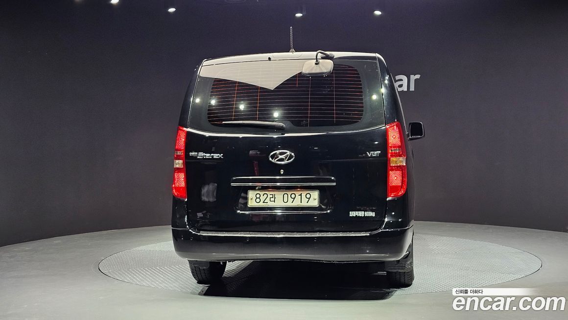 Hyundai Starex 2021