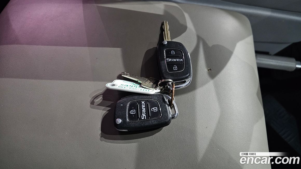 Hyundai Starex 2021