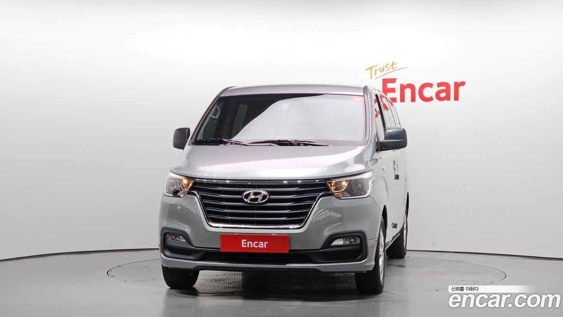 Hyundai Starex 2019