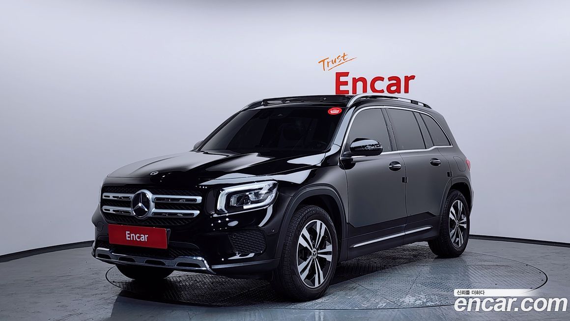 Mercedes-Benz GLB-Class 2021