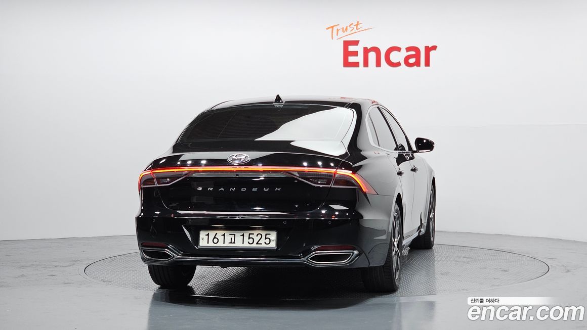 Hyundai Grandeur 2020