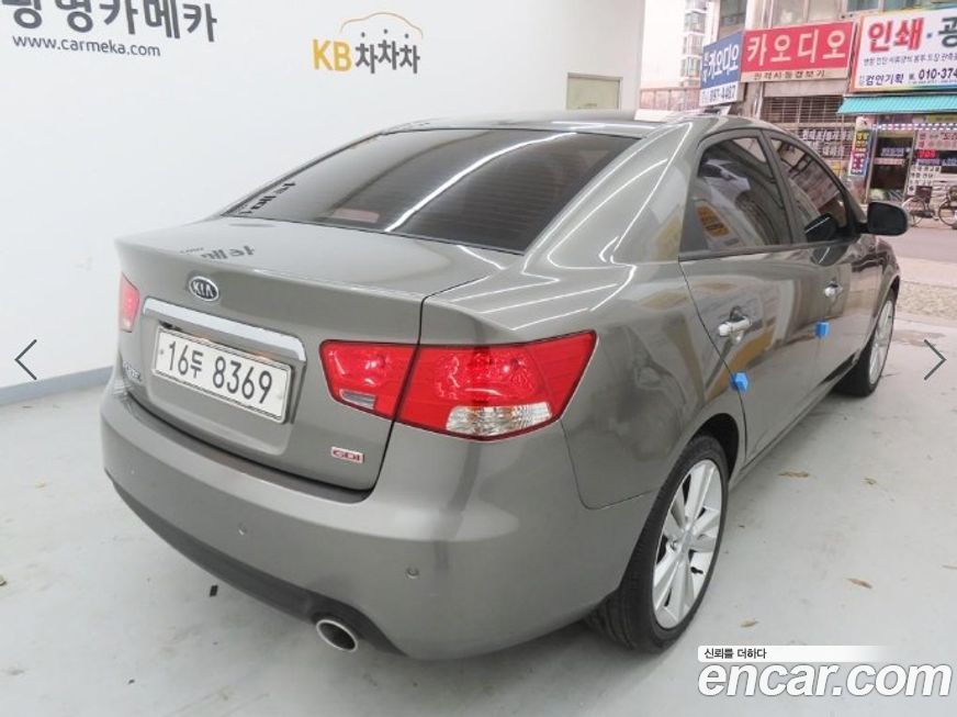 Kia Porte 2011