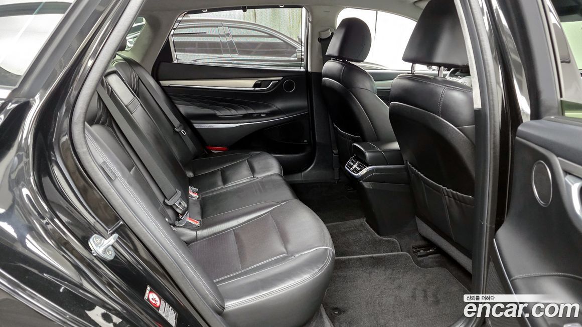 Hyundai Grandeur 2020