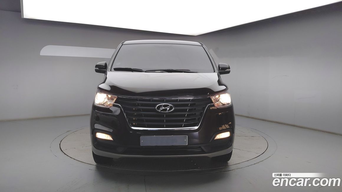 Hyundai Starex 2019