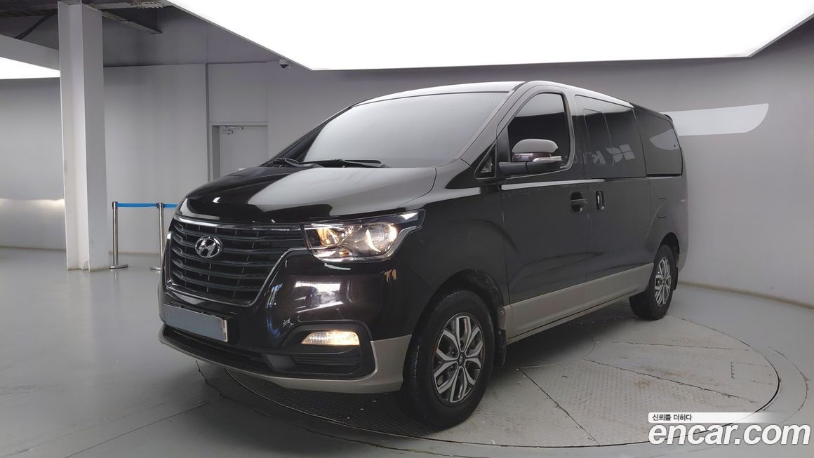 Hyundai Starex 2019