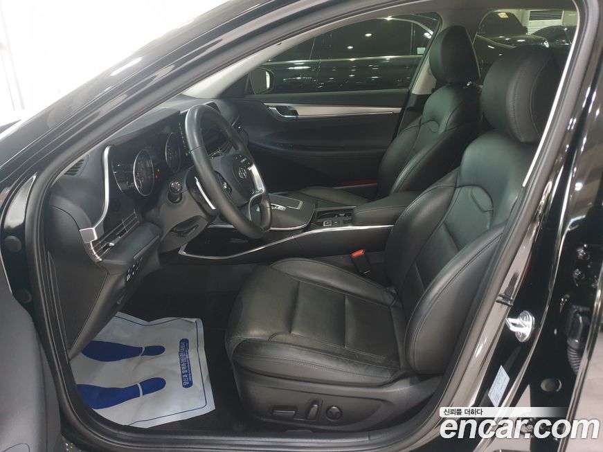 Hyundai Grandeur 2020