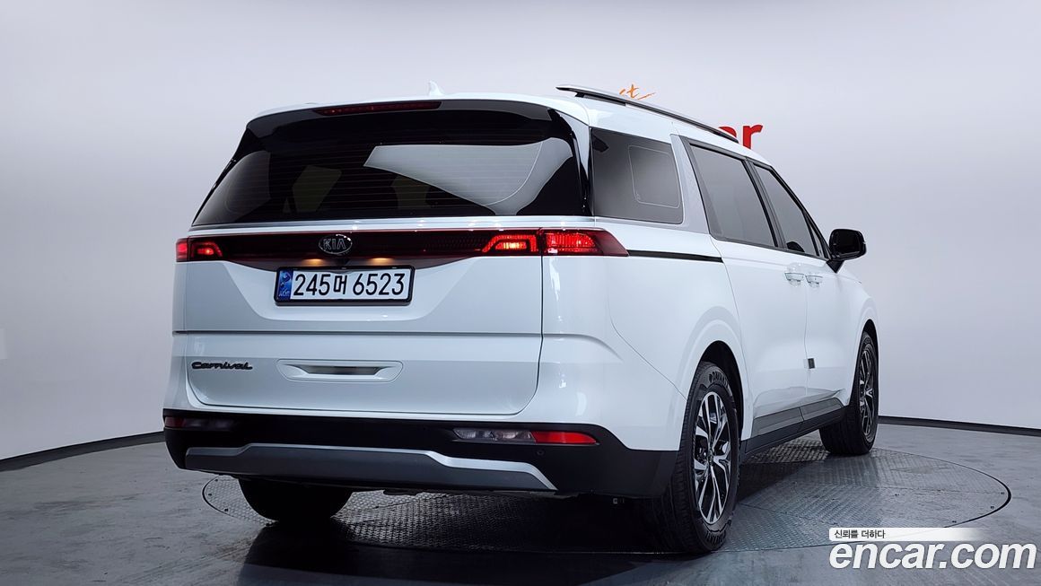 Kia Canival 2021