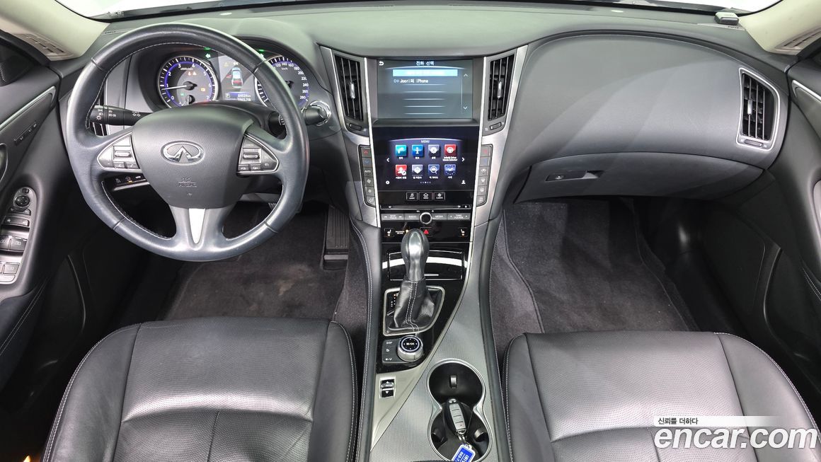 Infiniti Q50 2015