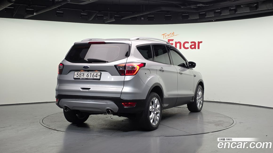 Ford Kuga 2017