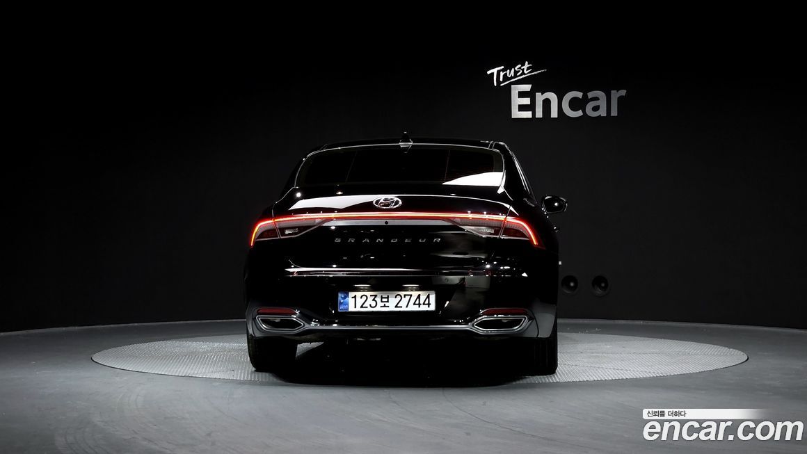 Hyundai Grandeur 2020