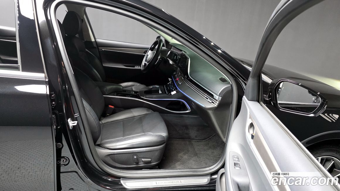 Hyundai Grandeur 2020